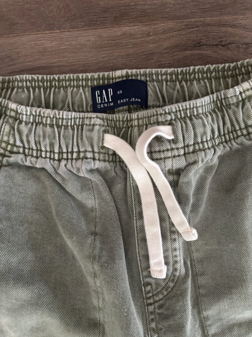 GAP Olive Green Cargo Drawsting Pants - Picture 4 of 6
